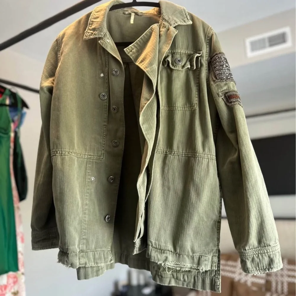NWOT!!! Free People Green Utility Jacket with Vintage Military Style - Picture 1 of 3